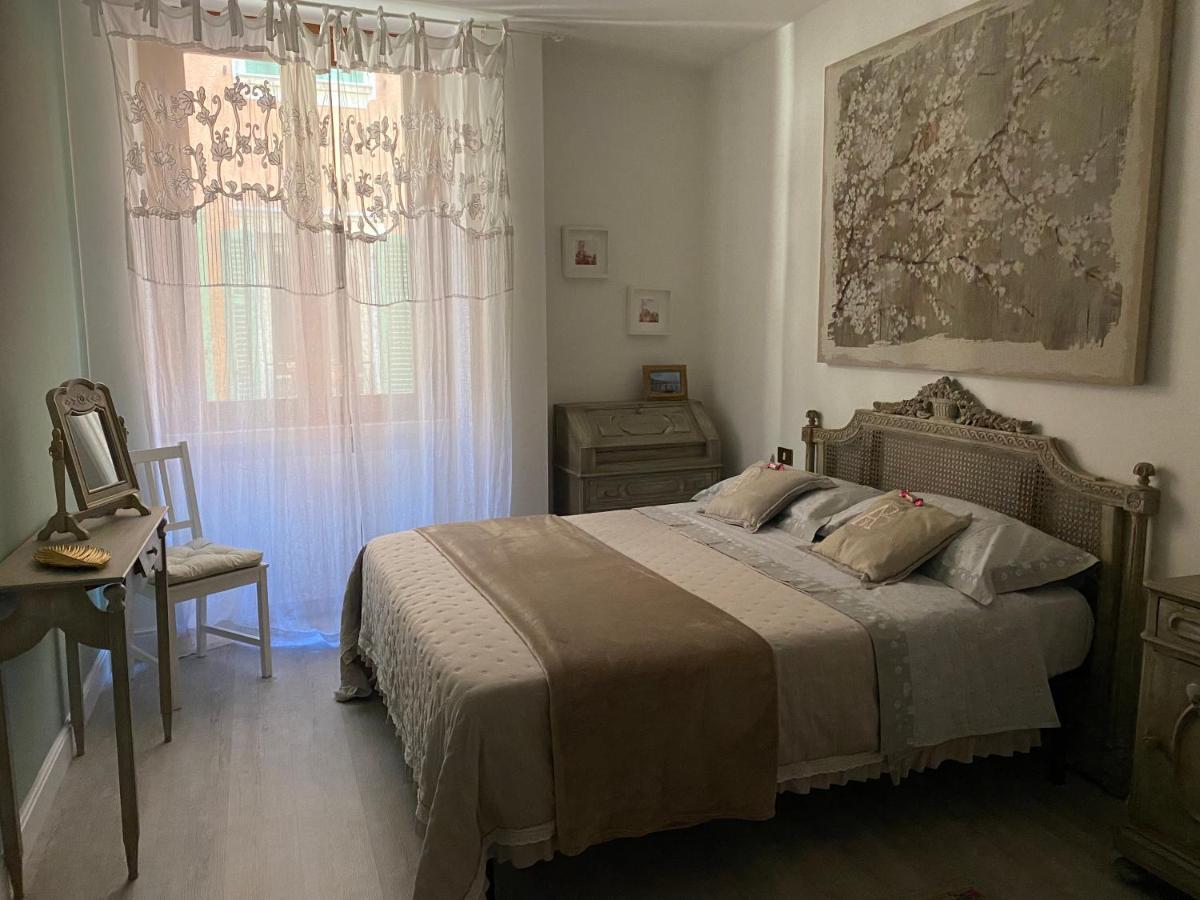 Violetta Maison, Elegante E Romantica A Salo' Apartment Exterior photo