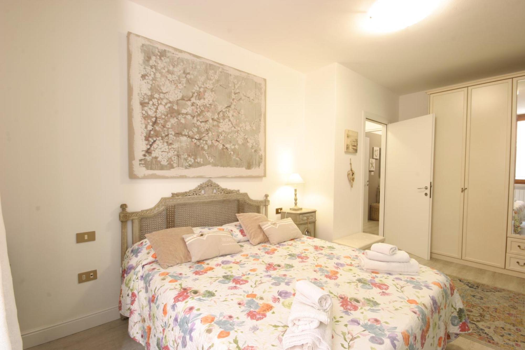 Violetta Maison, Elegante E Romantica A Salo' Apartment Exterior photo